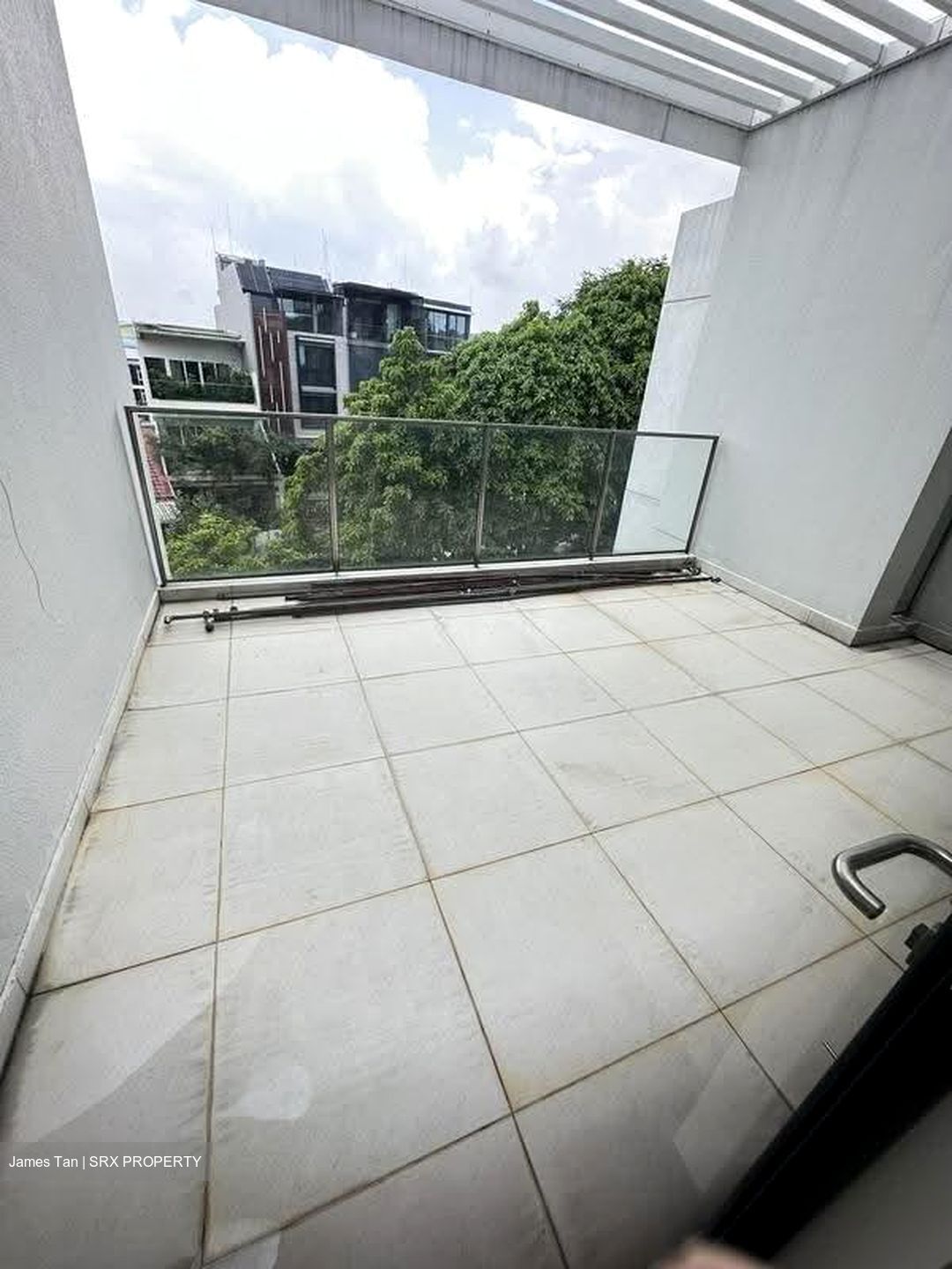 Kovan Regency (D19), Terrace #614116861
